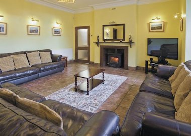 Penbryn Mynach Holiday Cottage