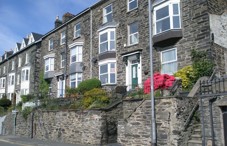 Tal-y-Garreg Self Catering